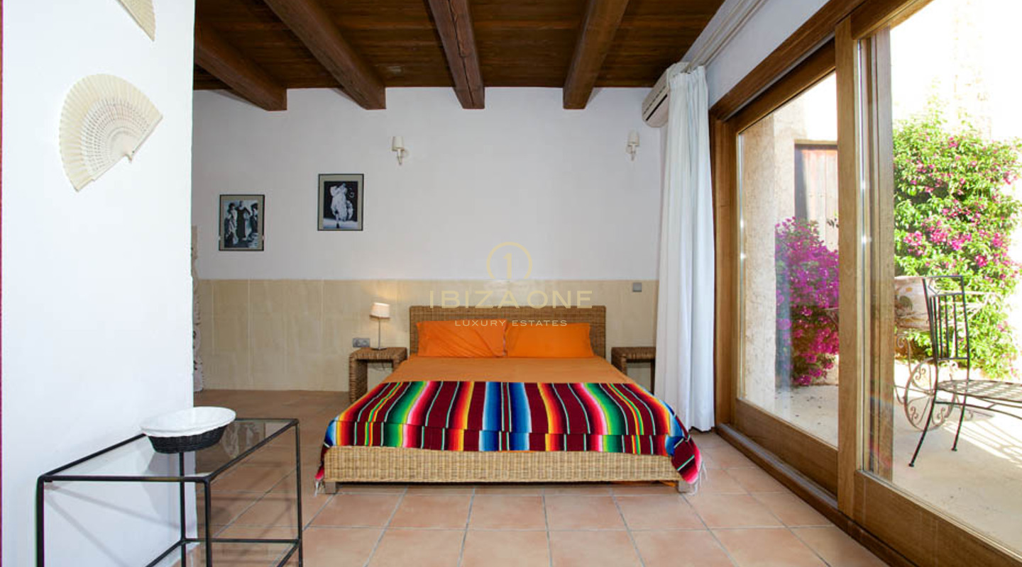Luxury and manorial finca with huge plot - close to Ibiza and Santa Eulalia for sale, Ibiza - Luxury and manorial finca with huge plot - close to Ibiza and Santa Eulalia for rent, Ibiza