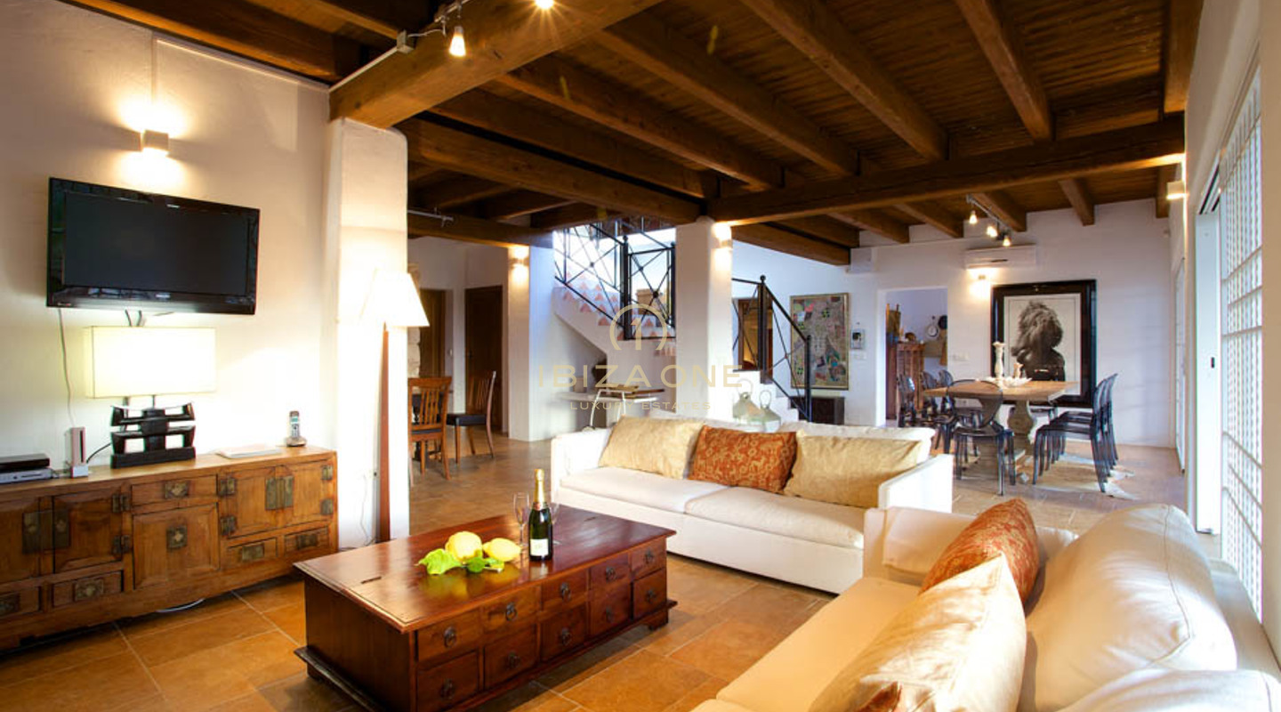 Luxury and manorial finca with huge plot - close to Ibiza and Santa Eulalia for sale, Ibiza - Luxury and manorial finca with huge plot - close to Ibiza and Santa Eulalia for rent, Ibiza