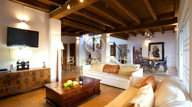 Finca señorial de lujo con gran parcela - cerca de Ibiza y Santa Eulalia en venta, Ibiza - Finca señorial de lujo con gran parcela - cerca de Ibiza y Santa Eulalia en alquiler, Ibiza