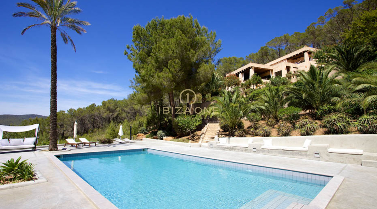 Luxuriöse und herrschaftliche Finca mit riesigem Grundstück – in der Nähe von Ibiza und Santa Eulalia zu verkaufen, Ibiza – Luxuriöse und herrschaftliche Finca mit riesigem Grundstück – in der Nähe von Ibiza und Santa Eulalia zu vermieten, Ibiza
