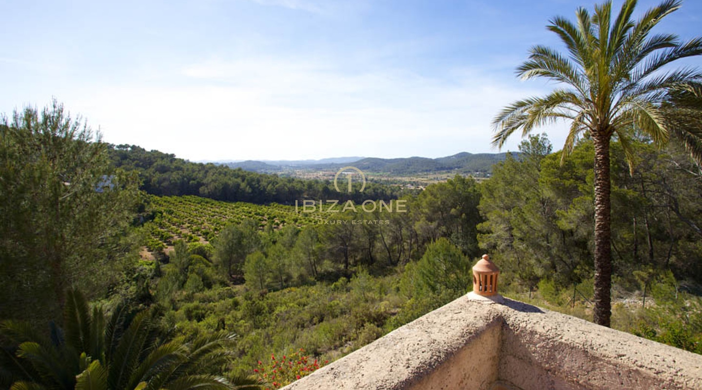 Luxury and manorial finca with huge plot - close to Ibiza and Santa Eulalia for sale, Ibiza - Luxury and manorial finca with huge plot - close to Ibiza and Santa Eulalia for rent, Ibiza
