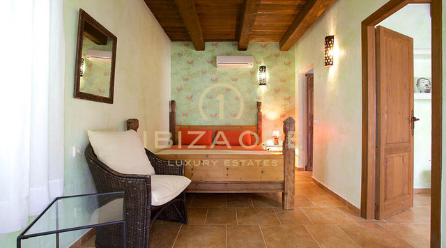 Finca señorial de lujo con gran parcela - cerca de Ibiza y Santa Eulalia en venta, Ibiza - Finca señorial de lujo con gran parcela - cerca de Ibiza y Santa Eulalia en alquiler, Ibiza