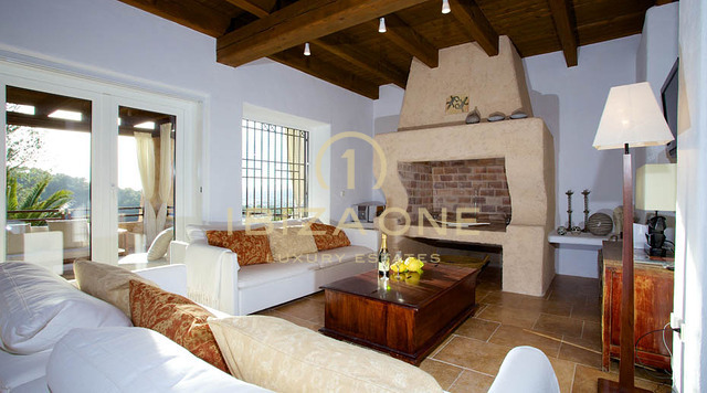 Luxury and manorial finca with huge plot - close to Ibiza and Santa Eulalia for sale, Ibiza - Luxury and manorial finca with huge plot - close to Ibiza and Santa Eulalia for rent, Ibiza