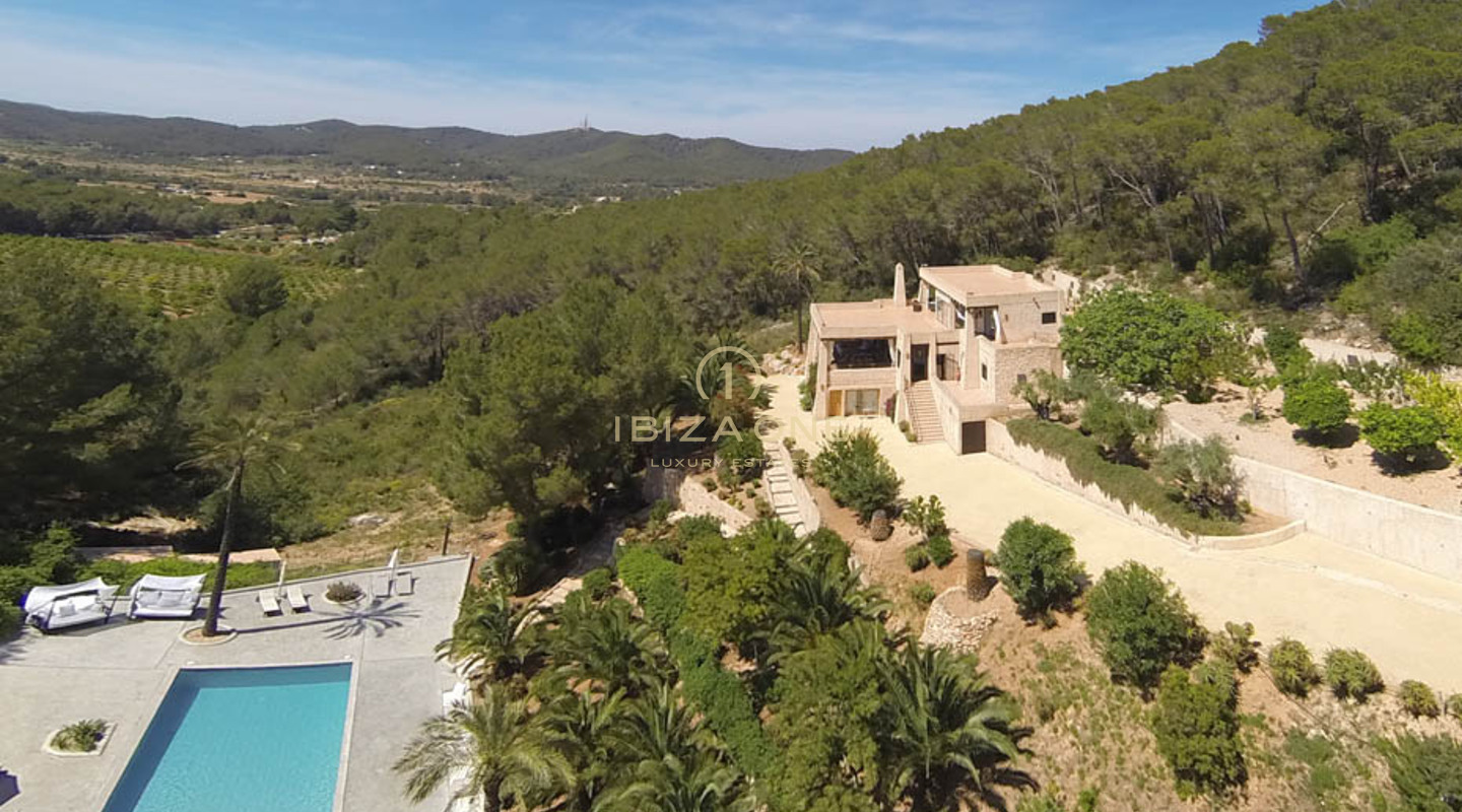 Finca señorial de lujo con gran parcela - cerca de Ibiza y Santa Eulalia en venta, Ibiza - Finca señorial de lujo con gran parcela - cerca de Ibiza y Santa Eulalia en alquiler, Ibiza
