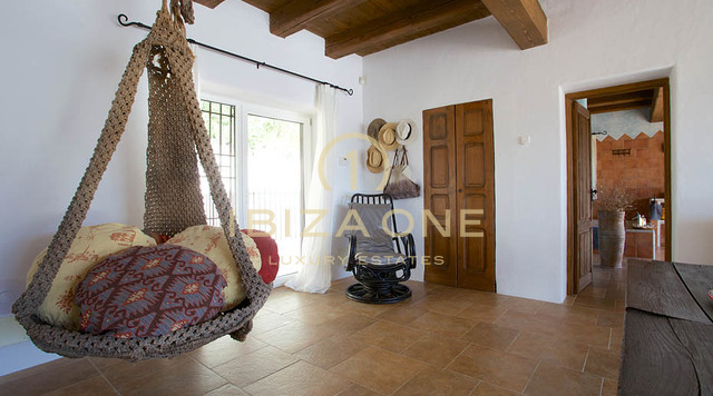Luxury and manorial finca with huge plot - close to Ibiza and Santa Eulalia for sale, Ibiza - Luxury and manorial finca with huge plot - close to Ibiza and Santa Eulalia for rent, Ibiza