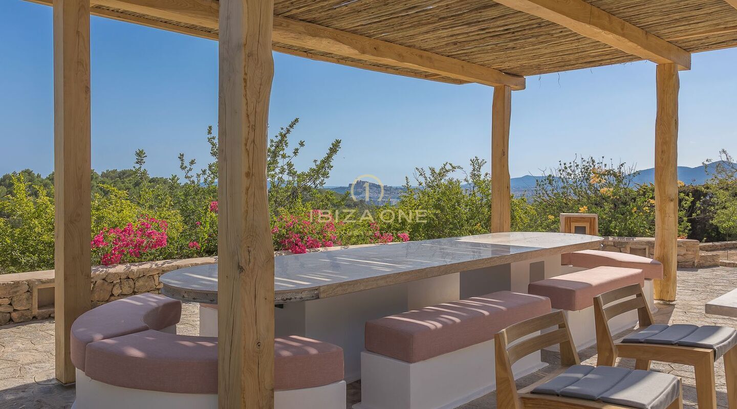 Propiedad / villa de superlujo en Ibiza con impresionantes vistas en venta, Ibiza - Propiedad / villa de superlujo en Ibiza con impresionantes vistas en alquiler, Ibiza