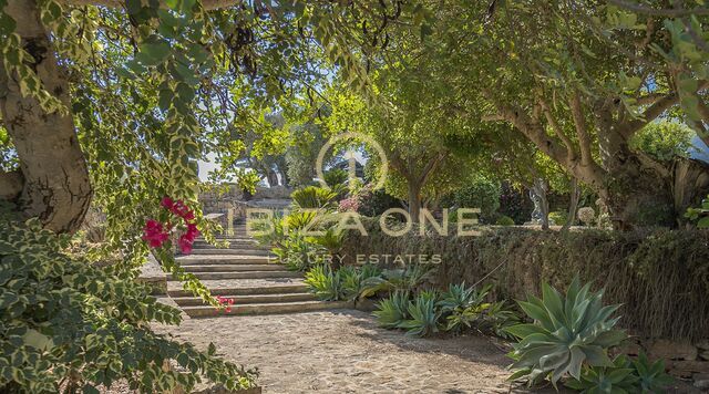 Super luxury property / villa in Ibiza with breathtaking views for sale, Ibiza - Super luxury property / villa in Ibiza with breathtaking views for rent, Ibiza