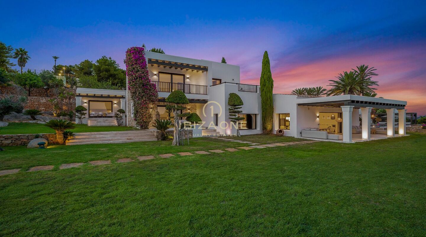 Super luxury property / villa in Ibiza with breathtaking views for sale, Ibiza - Super luxury property / villa in Ibiza with breathtaking views for rent, Ibiza