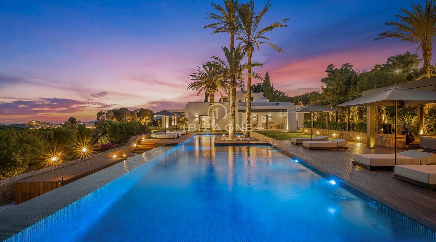 Superluxe woning / villa op Ibiza met adembenemend uitzicht te koop, Ibiza - Superluxe woning / villa op Ibiza met adembenemend uitzicht te huur, Ibiza