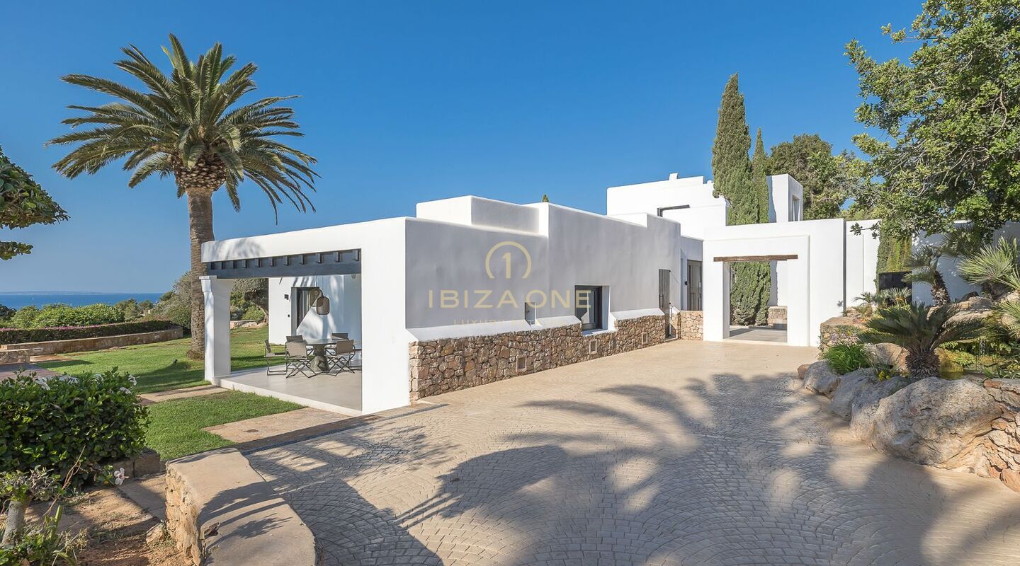 Super luxury property / villa in Ibiza with breathtaking views for sale, Ibiza - Super luxury property / villa in Ibiza with breathtaking views for rent, Ibiza