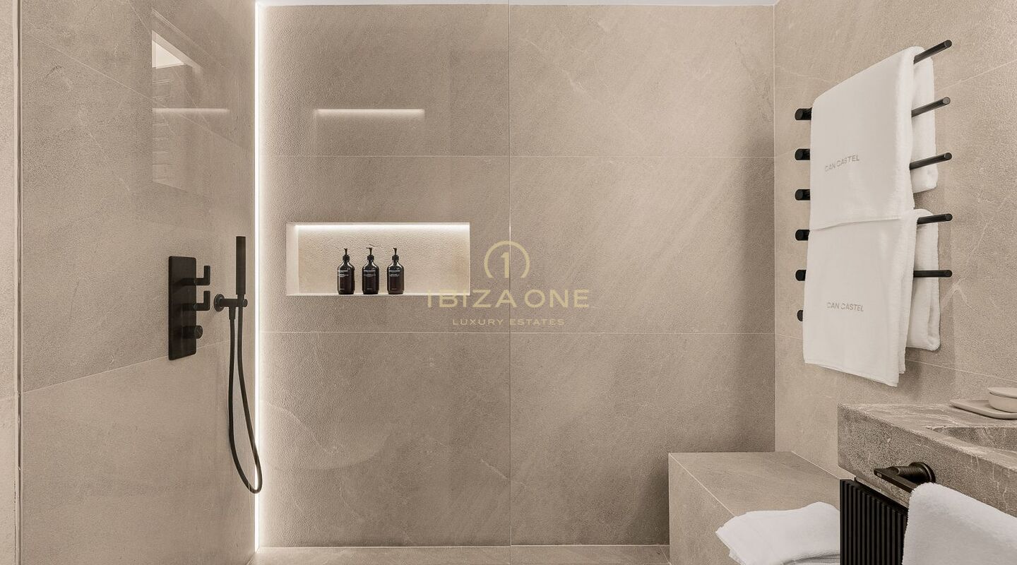Superluxe woning / villa op Ibiza met adembenemend uitzicht te koop, Ibiza - Superluxe woning / villa op Ibiza met adembenemend uitzicht te huur, Ibiza