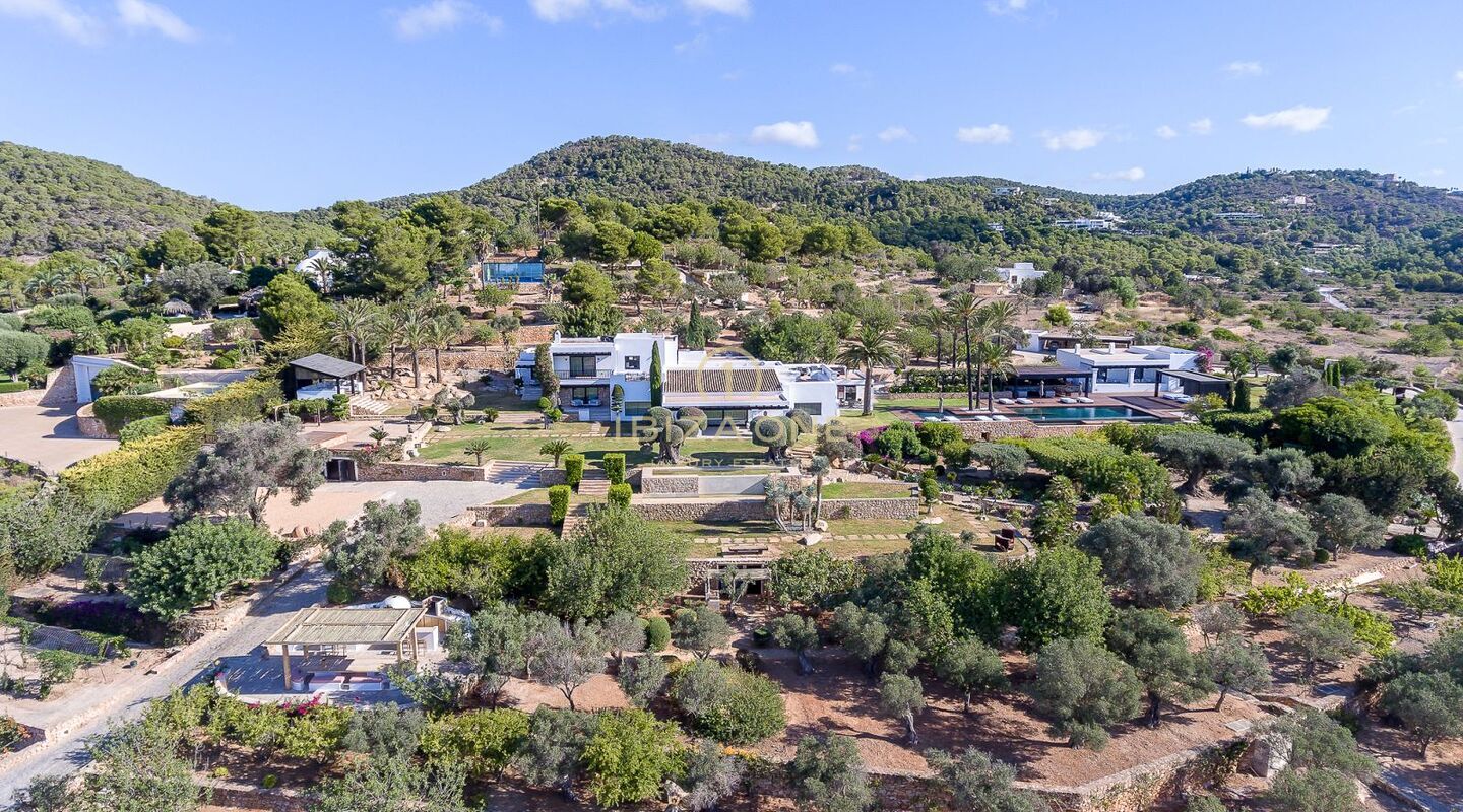 Super luxury property / villa in Ibiza with breathtaking views for sale, Ibiza - Super luxury property / villa in Ibiza with breathtaking views for rent, Ibiza