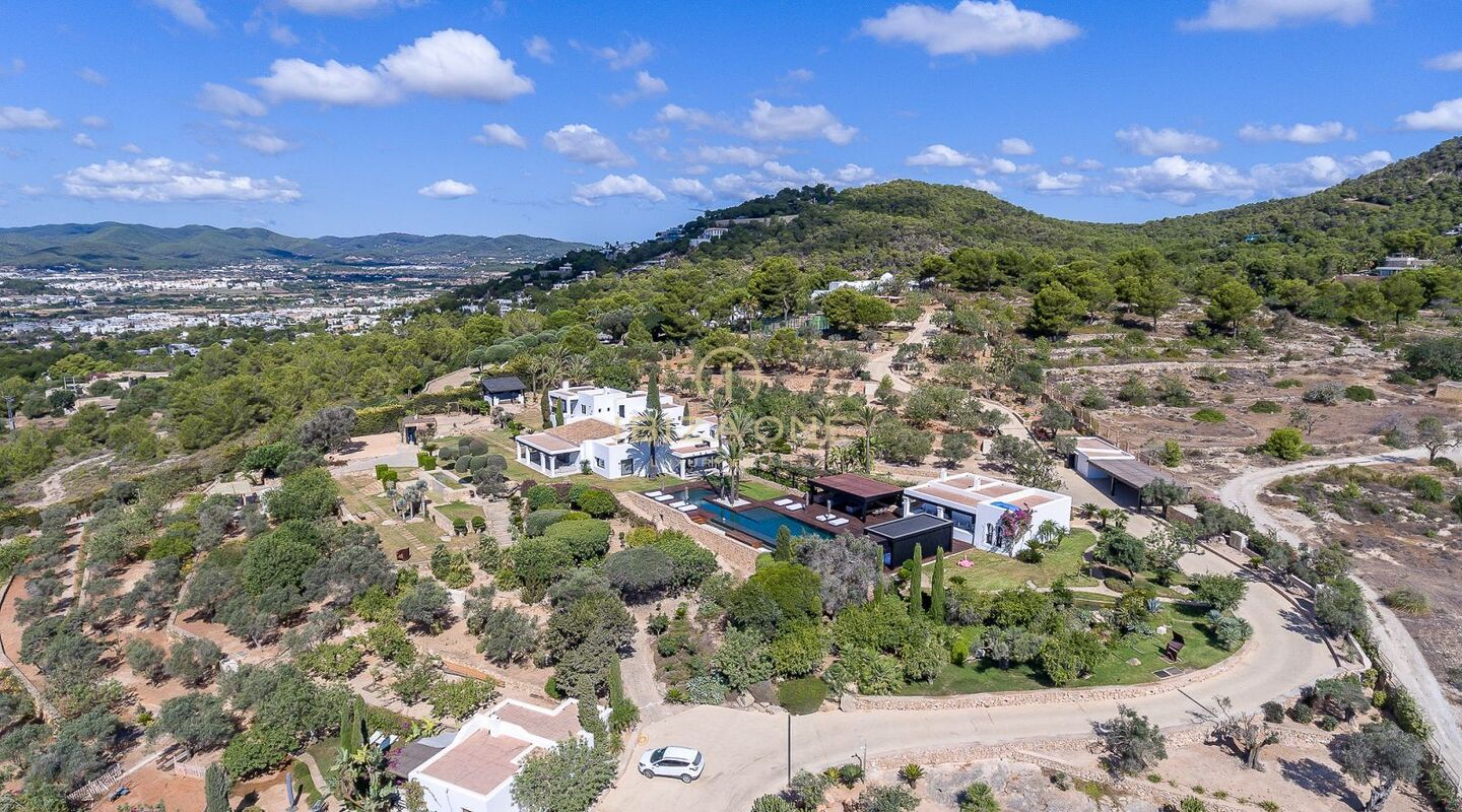 Super luxury property / villa in Ibiza with breathtaking views for sale, Ibiza - Super luxury property / villa in Ibiza with breathtaking views for rent, Ibiza