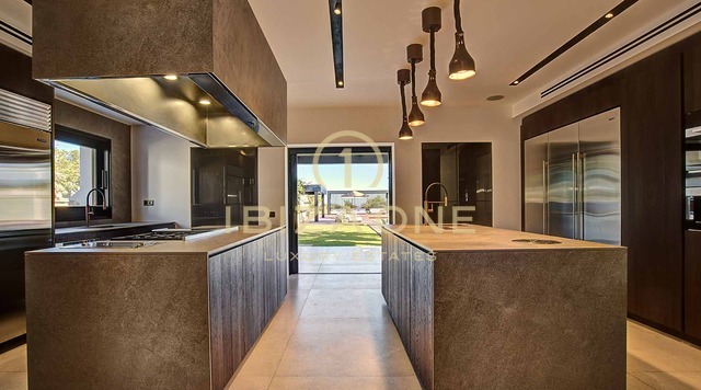 Super Luxus-Immobilie / Villa auf Ibiza mit atemberaubender Aussicht zu verkaufen, Ibiza - Super Luxus-Immobilie / Villa auf Ibiza mit atemberaubender Aussicht zu vermieten, Ibiza