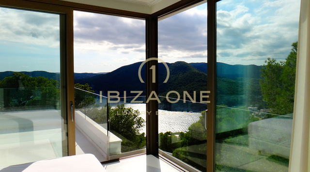 Villa moderna en Ibiza con fantásticas vistas al mar en venta, Ibiza - Villa moderna en Ibiza con fantásticas vistas al mar en alquiler, Ibiza