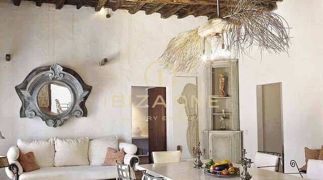 Prachtige Ibiziaanse finca/villa met schitterend uitzicht op het platteland te koop, Ibiza - Prachtige Ibiziaanse finca/villa met schitterend uitzicht op het platteland te huur, Ibiza