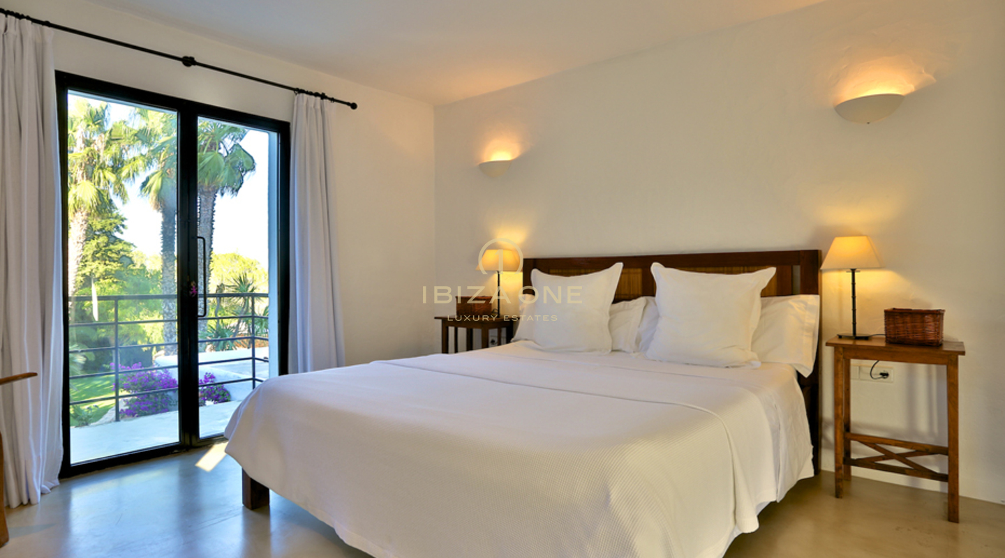 Luxury Charming country house / villa with guest house and beautiful garden for sale, Ibiza - Luxury Charming country house / villa with guest house and beautiful garden for rent, Ibiza