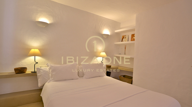 Maison de campagne / villa de luxe avec maison d'hôtes et beau jardin à vendre, Ibiza - Maison de campagne / villa de luxe avec maison d'hôtes et beau jardin à louer, Ibiza