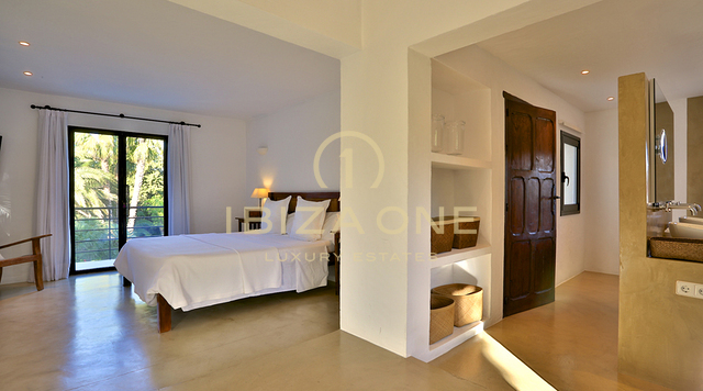 Luxury Charming country house / villa with guest house and beautiful garden for sale, Ibiza - Luxury Charming country house / villa with guest house and beautiful garden for rent, Ibiza