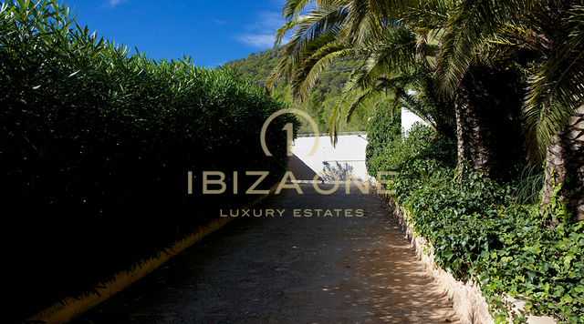 Maison de campagne / villa de luxe avec maison d'hôtes et beau jardin à vendre, Ibiza - Maison de campagne / villa de luxe avec maison d'hôtes et beau jardin à louer, Ibiza