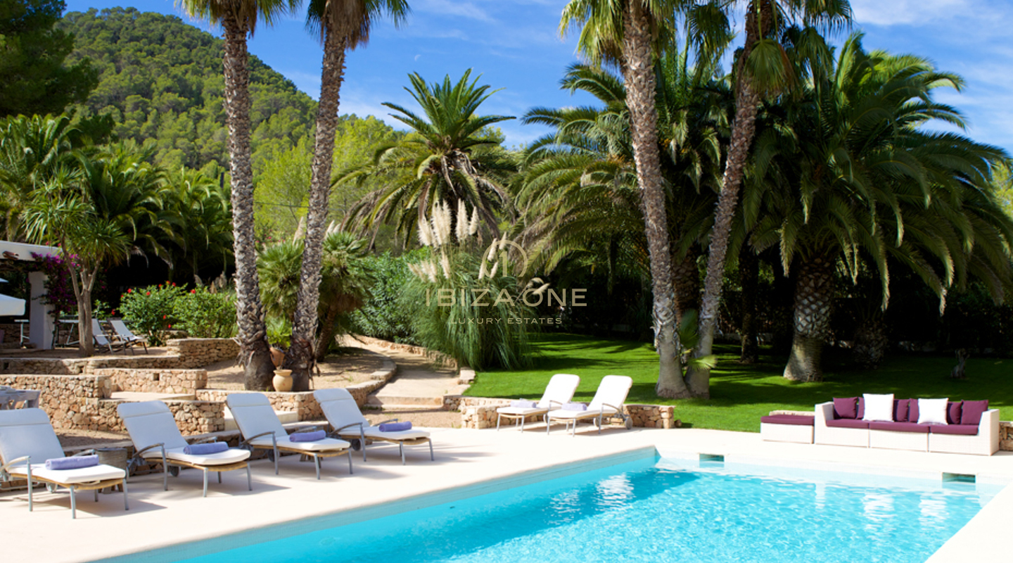 Maison de campagne / villa de luxe avec maison d'hôtes et beau jardin à vendre, Ibiza - Maison de campagne / villa de luxe avec maison d'hôtes et beau jardin à louer, Ibiza