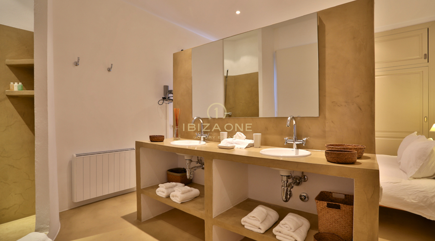 Maison de campagne / villa de luxe avec maison d'hôtes et beau jardin à vendre, Ibiza - Maison de campagne / villa de luxe avec maison d'hôtes et beau jardin à louer, Ibiza