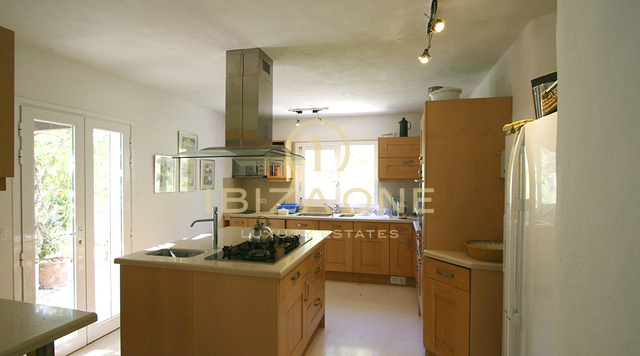 Sea frontline luxury villa with sea access at Cala Jondal for sale - first line sea - waterfront villa, Ibiza - Sea frontline luxury villa with sea access at Cala Jondal for rent - first line sea - waterfront villa, Ibiza