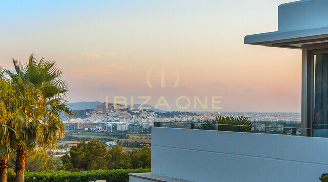 Modern luxury villa in the prestigious gated community of Can Rimbau with fantastic panoramic views for rent, Ibiza