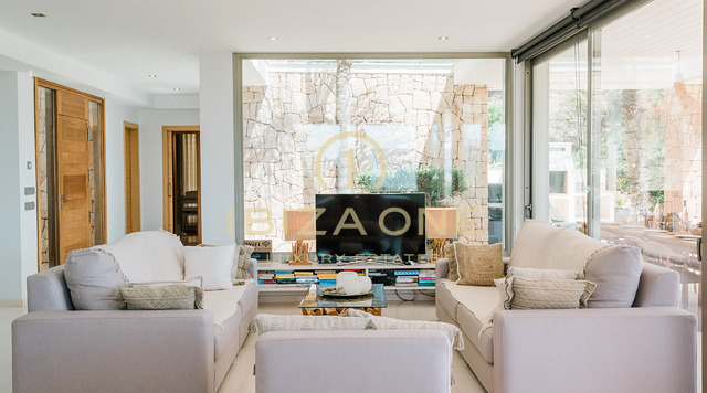 Moderna villa di lusso nella prestigiosa comunità recintata di Can Rimbau con fantastica vista panoramica in affitto, Ibiza