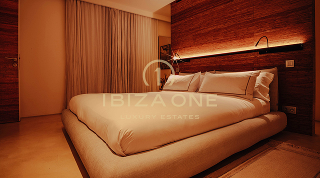 Exclusiva villa en primera línea con acceso directo al mar en alquiler