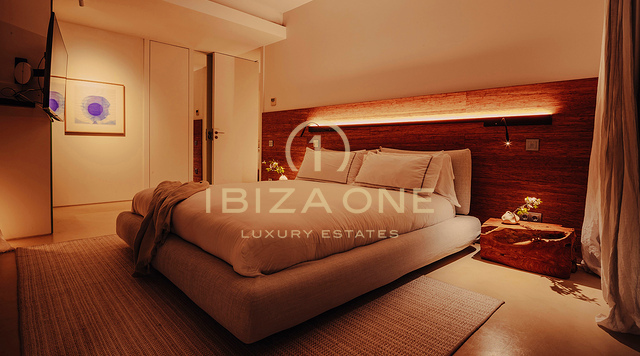 Exclusiva villa en primera línea con acceso directo al mar en alquiler