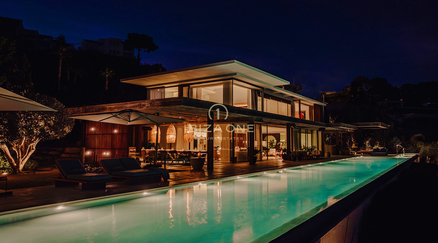 Exclusive luxury sea frontline villa with direct access to the sea for rent, Ibiza