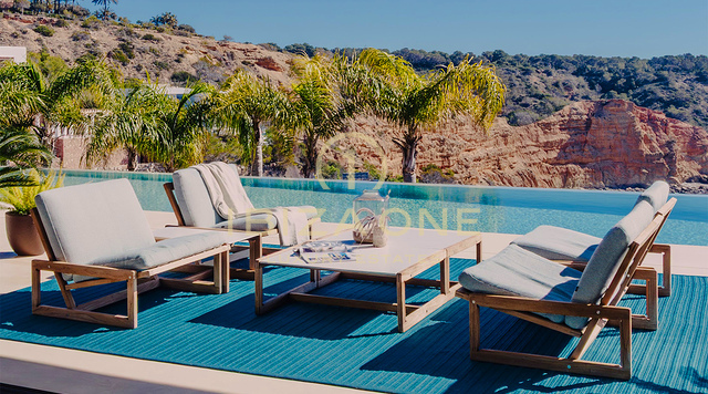 Exclusiva villa en primera línea con acceso directo al mar en alquiler
