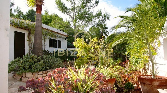 Prachtige luxe villa in Porroig met fantastisch uitzicht op zee te koop, Ibiza - Prachtige luxe villa in Porroig met fantastisch uitzicht op zee te huur, Ibiza