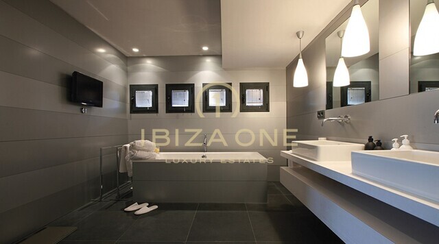 Ihr ultimativer Kurzurlaub: Luxuriöse Privatinsel zum Mieten, Ibiza