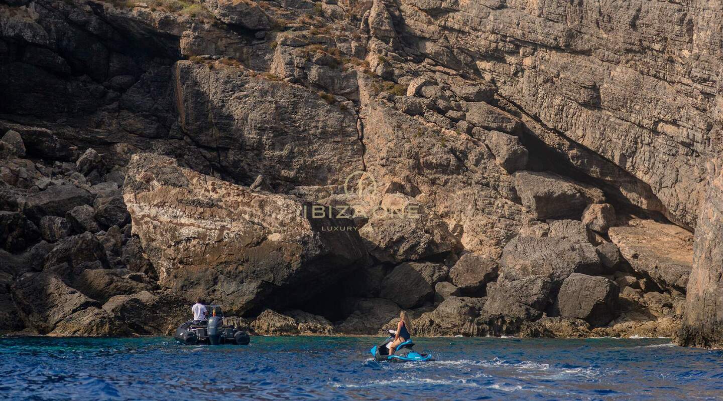Ihr ultimativer Kurzurlaub: Luxuriöse Privatinsel zum Mieten, Ibiza