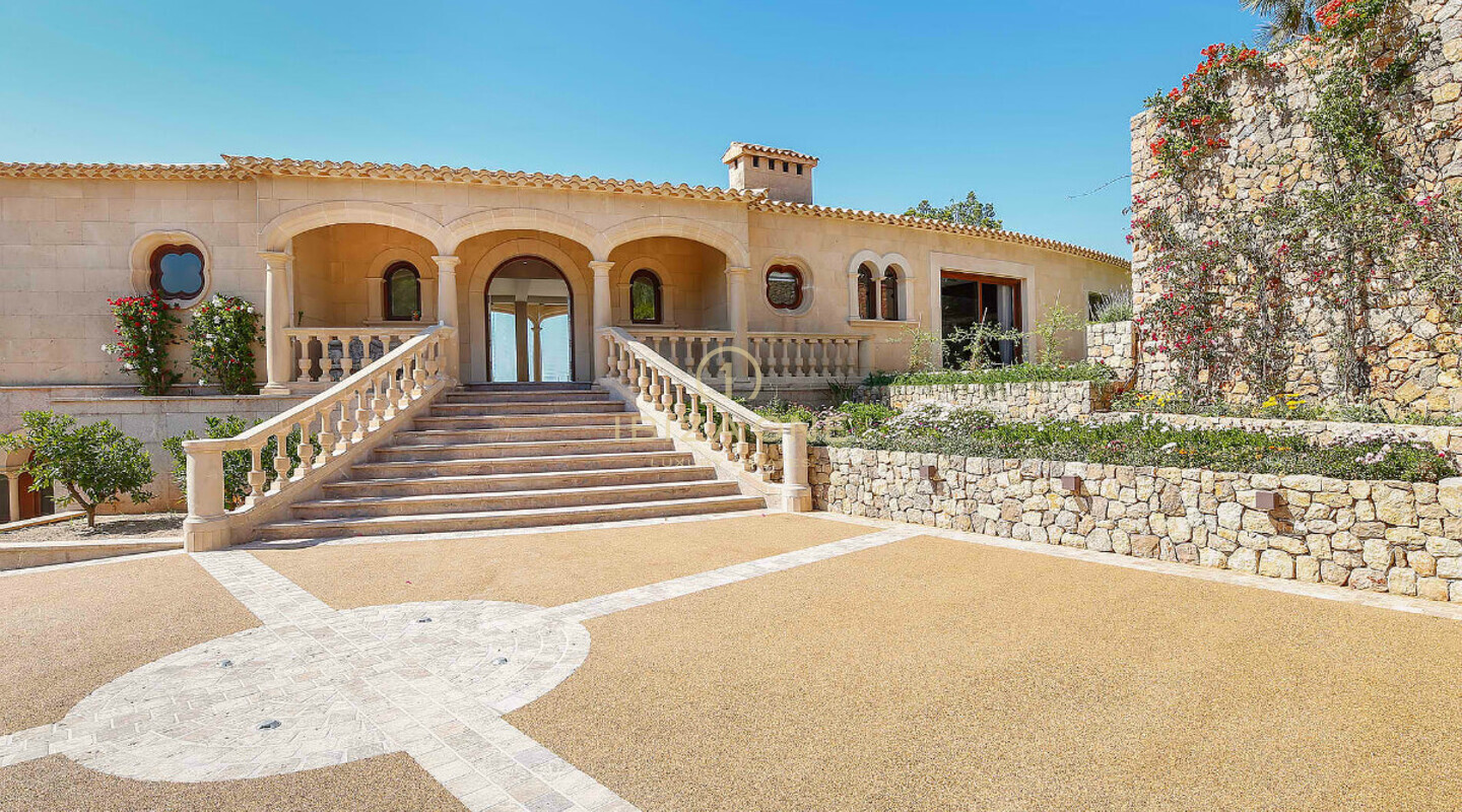 Elegante e lussuosa villa di lusso con vista panoramica mozzafiato sul mare fino alla baia di Palma in vendita, Maiorca - Elegante e lussuosa villa di lusso con vista panoramica mozzafiato sul mare fino alla baia di Palma in affitto, Maiorca