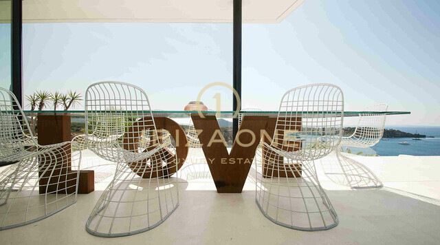 Luxe villa aan het water - tweede lijn zee Villa - tweede lijn zee Villa aan zee te koop, Ibiza - Luxe villa aan het water - tweede lijn zee Villa - tweede lijn zee Villa aan zee te huur, Ibiza