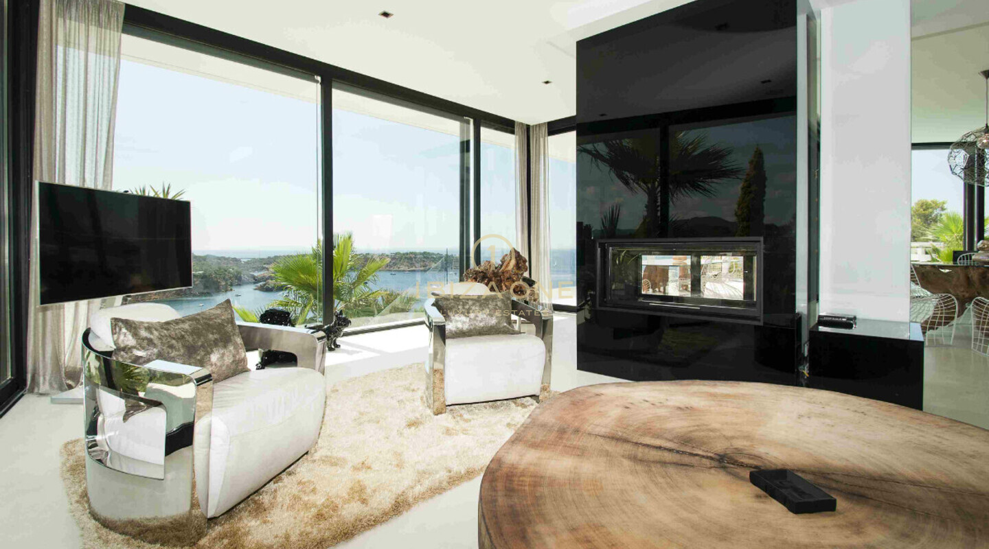 Luxusvilla am Wasser - Villa in zweiter Meereslinie - Villa in zweiter Meereslinie am Meer zu verkaufen, Ibiza - Luxusvilla am Wasser - Villa in zweiter Meereslinie - Villa in zweiter Meereslinie am Meer zu vermieten, Ibiza