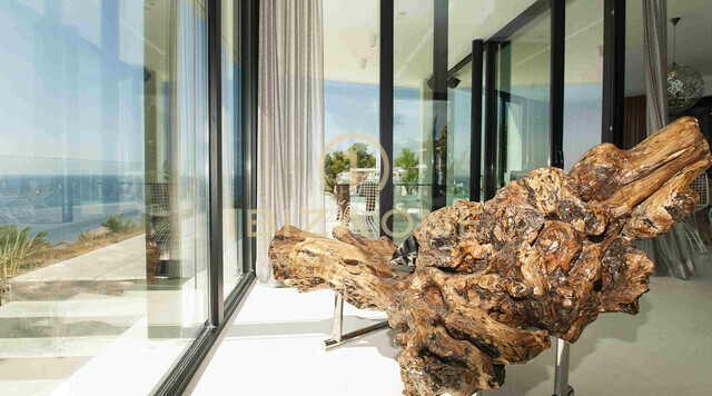 Luxe villa aan het water - tweede lijn zee Villa - tweede lijn zee Villa aan zee te koop, Ibiza - Luxe villa aan het water - tweede lijn zee Villa - tweede lijn zee Villa aan zee te huur, Ibiza