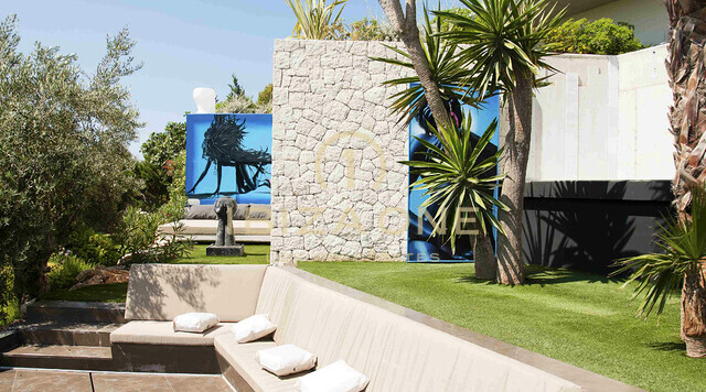 Luxe villa aan het water - tweede lijn zee Villa - tweede lijn zee Villa aan zee te koop, Ibiza - Luxe villa aan het water - tweede lijn zee Villa - tweede lijn zee Villa aan zee te huur, Ibiza