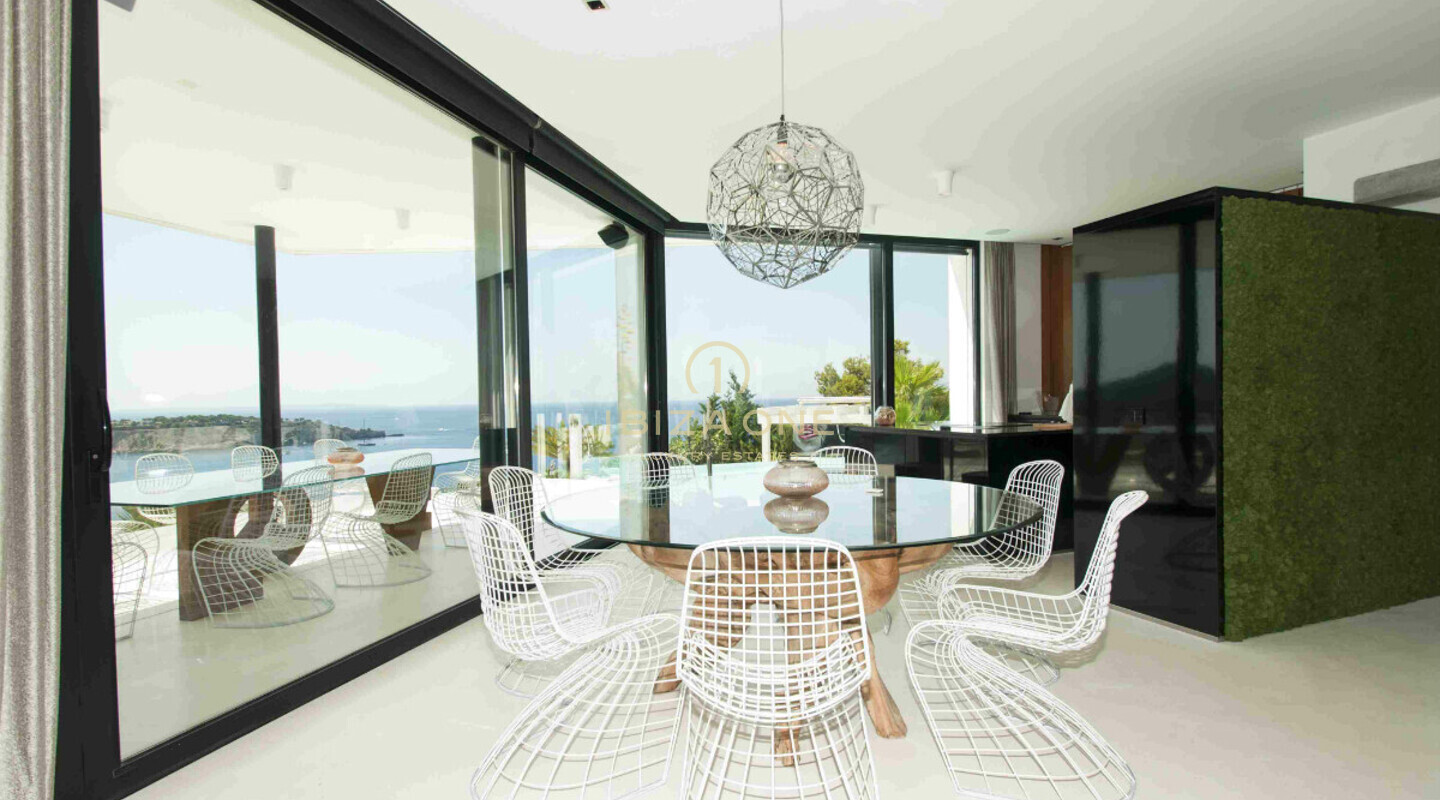 Luxusvilla am Wasser - Villa in zweiter Meereslinie - Villa in zweiter Meereslinie am Meer zu verkaufen, Ibiza - Luxusvilla am Wasser - Villa in zweiter Meereslinie - Villa in zweiter Meereslinie am Meer zu vermieten, Ibiza