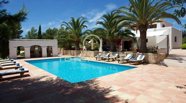 Beautiful reformed finca in Cala Jondal, close to Blue Marlin for sale, Ibiza -Beautiful reformed finca in Cala Jondal, close to Blue Marlin for rent, Ibiza -