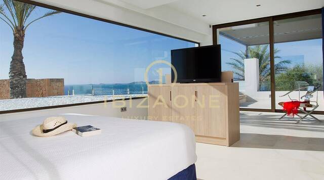 Villa de lujo en primera línea de mar de 7 dormitorios en venta - casa frente al mar - primera línea de mar, Ibiza - Villa de lujo en primera línea de mar de 7 dormitorios en alquiler - casa frente al mar - primera línea de mar, Ibiza