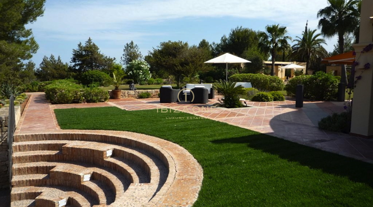 Domaine de luxe et seigneurial avec une maison principale et 3 maisons d'hôtes à vendre, Ibiza - Domaine de luxe et seigneurial avec une maison principale et 3 maisons d'hôtes à louer, Ibiza