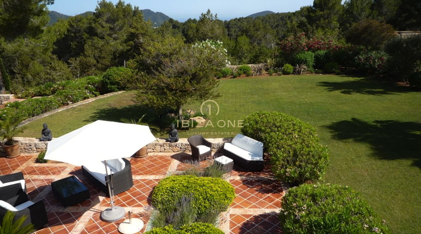 Luxury and manorial estate with a main house and 3 guest houses for sale, Ibiza - Luxury and manorial estate with a main house and 3 guest houses for rent, Ibiza
