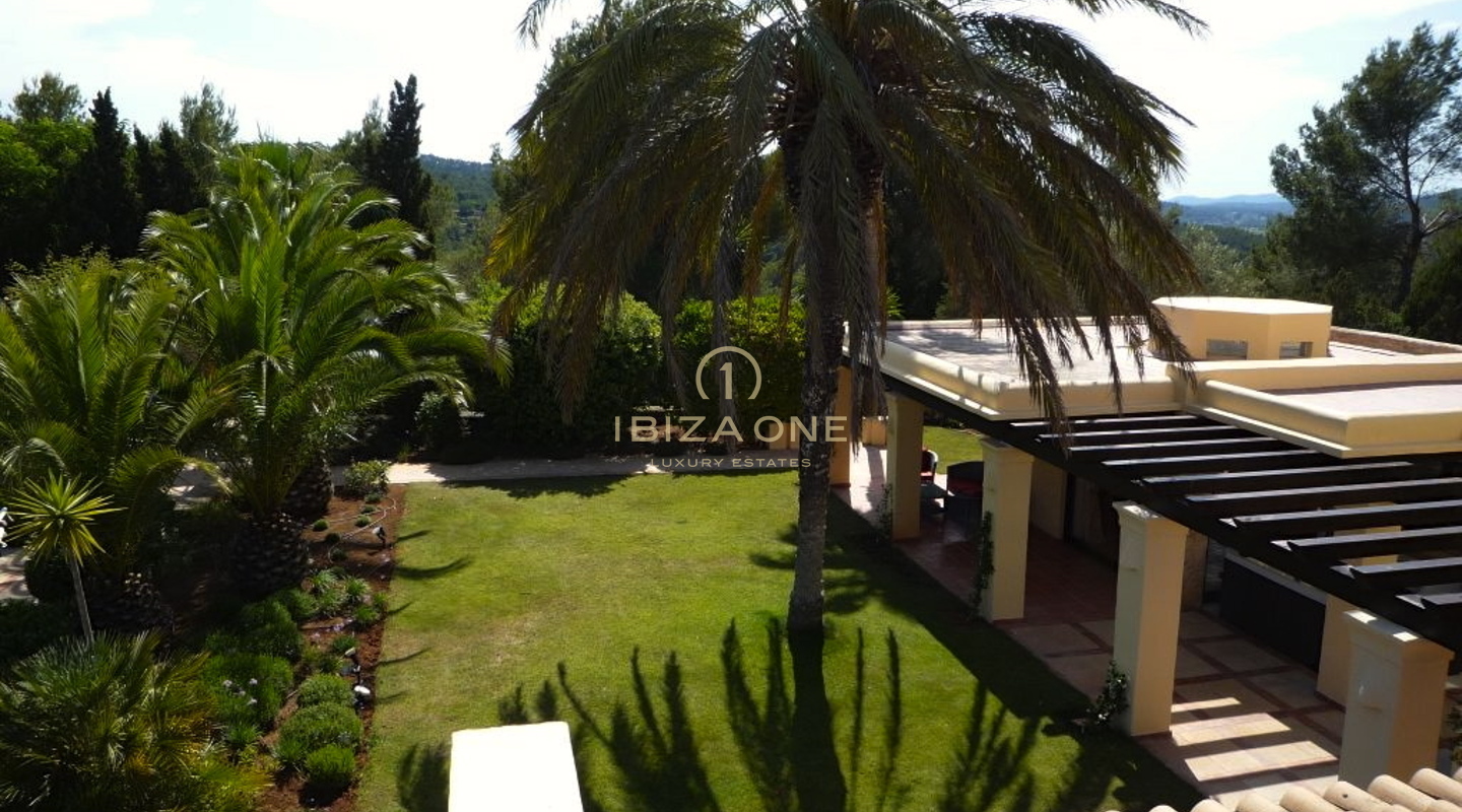 Domaine de luxe et seigneurial avec une maison principale et 3 maisons d'hôtes à vendre, Ibiza - Domaine de luxe et seigneurial avec une maison principale et 3 maisons d'hôtes à louer, Ibiza