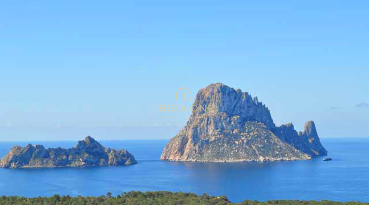 Lujosa y preciosa villa con vistas a Es Vedra en venta, Ibiza - Lujosa y preciosa villa con vistas a Es Vedra en alquiler, Ibiza