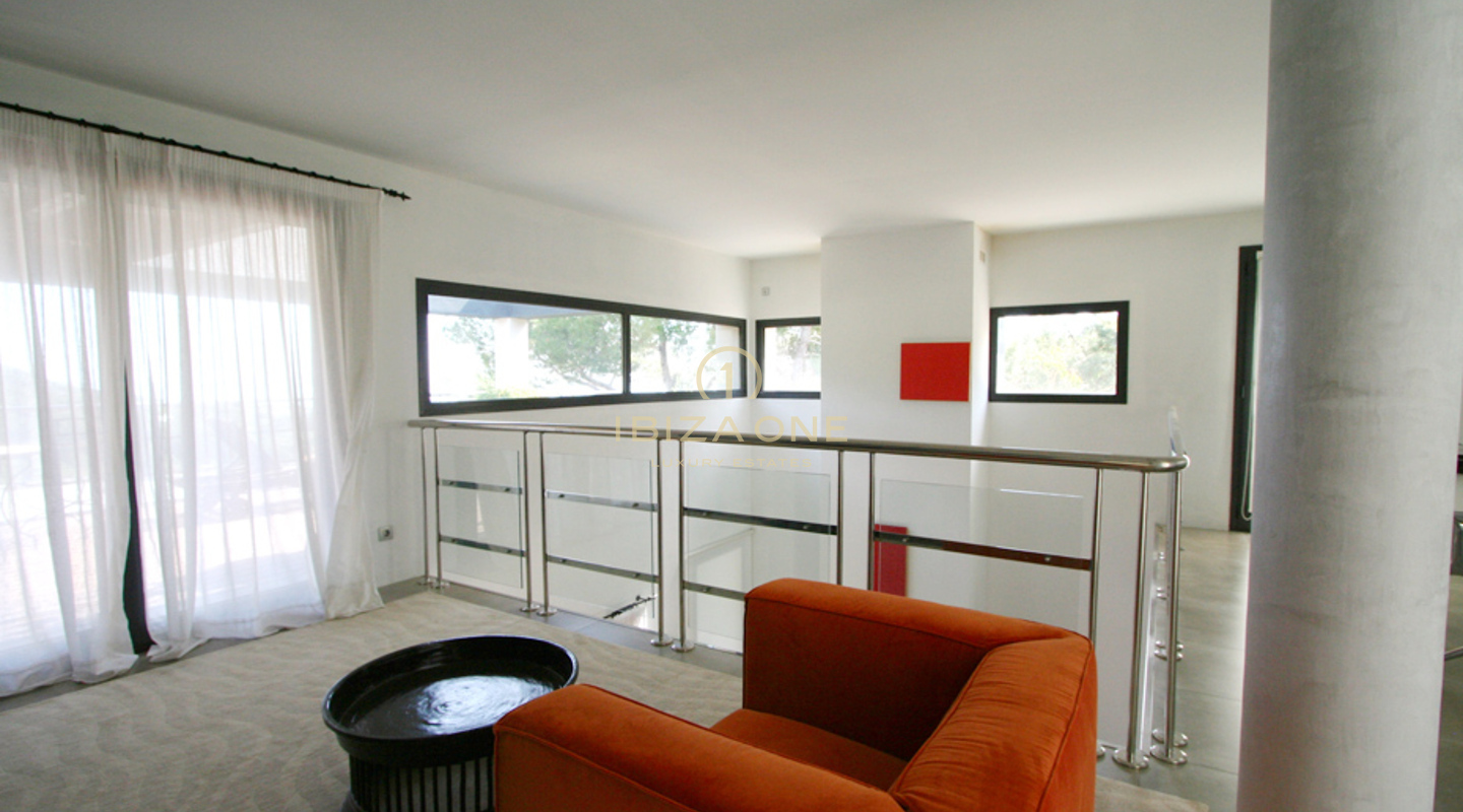 Luxe en moderne villa met fantastisch zeezicht - dichtbij Ibiza te koop, Ibiza - Luxe en moderne villa met fantastisch zeezicht - dichtbij Ibiza te huur, Ibiza