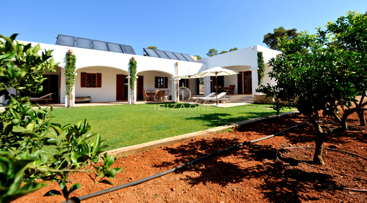 Villa di lusso in posizione privilegiata con vista mozzafiato in vendita, Ibiza - Villa di lusso in posizione privilegiata con vista mozzafiato in affitto, Ibiza
